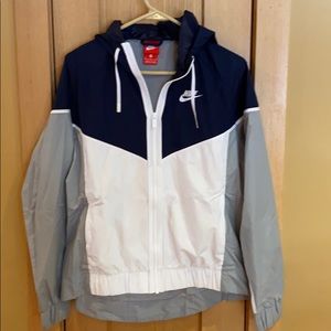 Nike wind breaker